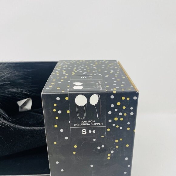 INC International Concept Womens Size 5/6 Pom Pom Velvet Clog Slippers $35 122 - Picture 6 of 7